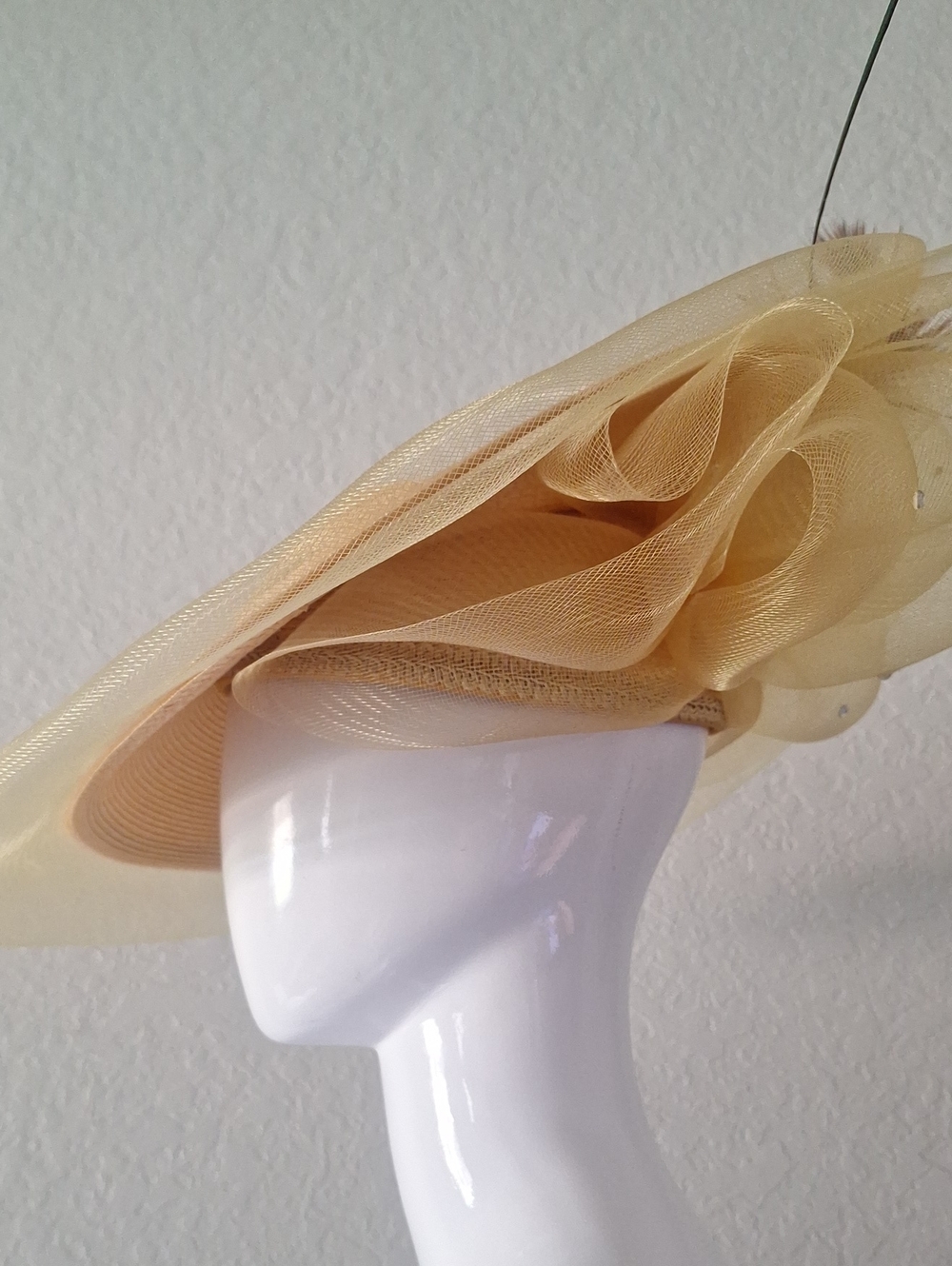Vintage!! Voluminous mesh, organza bow,Decorative Hat